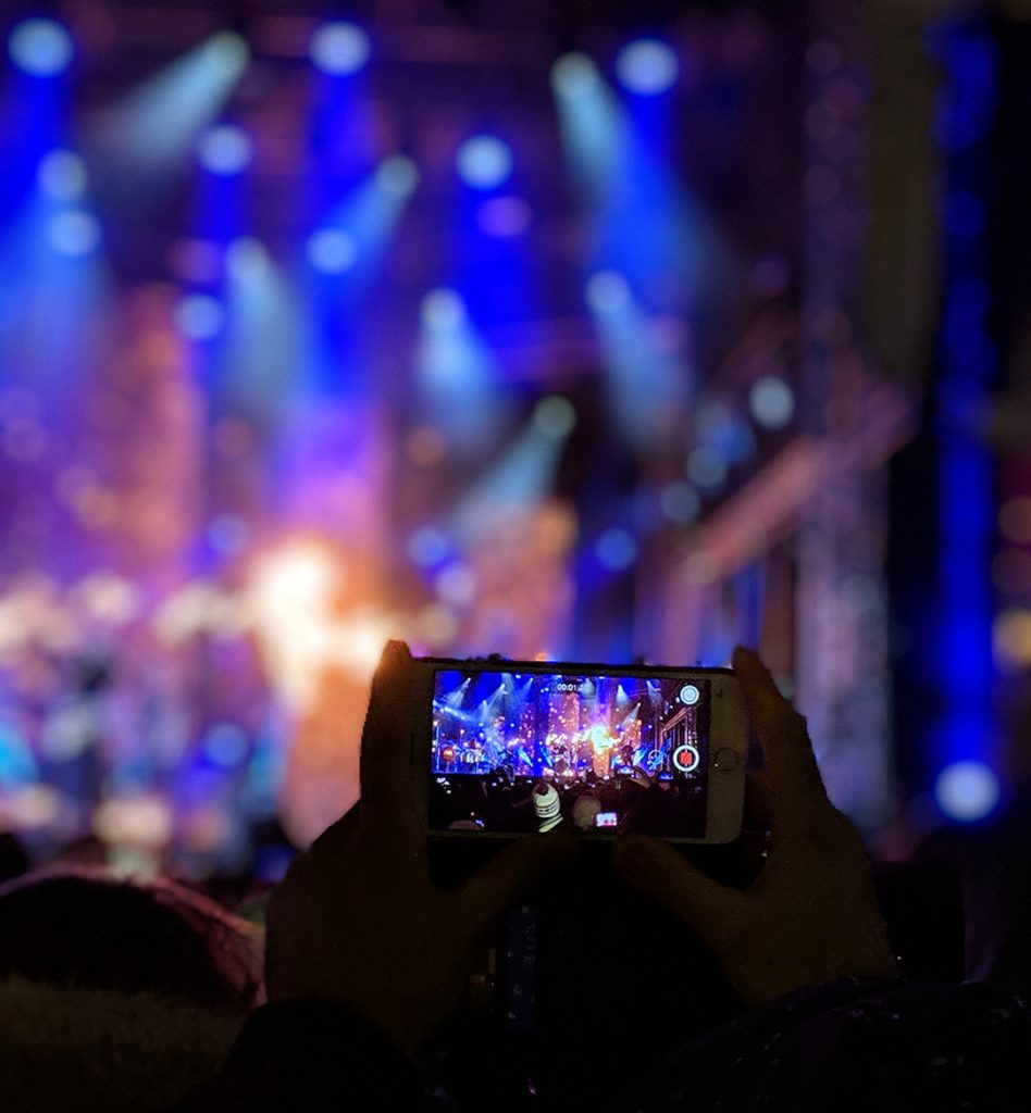 Handy filmt Konzert